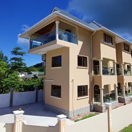 Stone Self Catering Apartment Grand Anse  Bagian luar foto