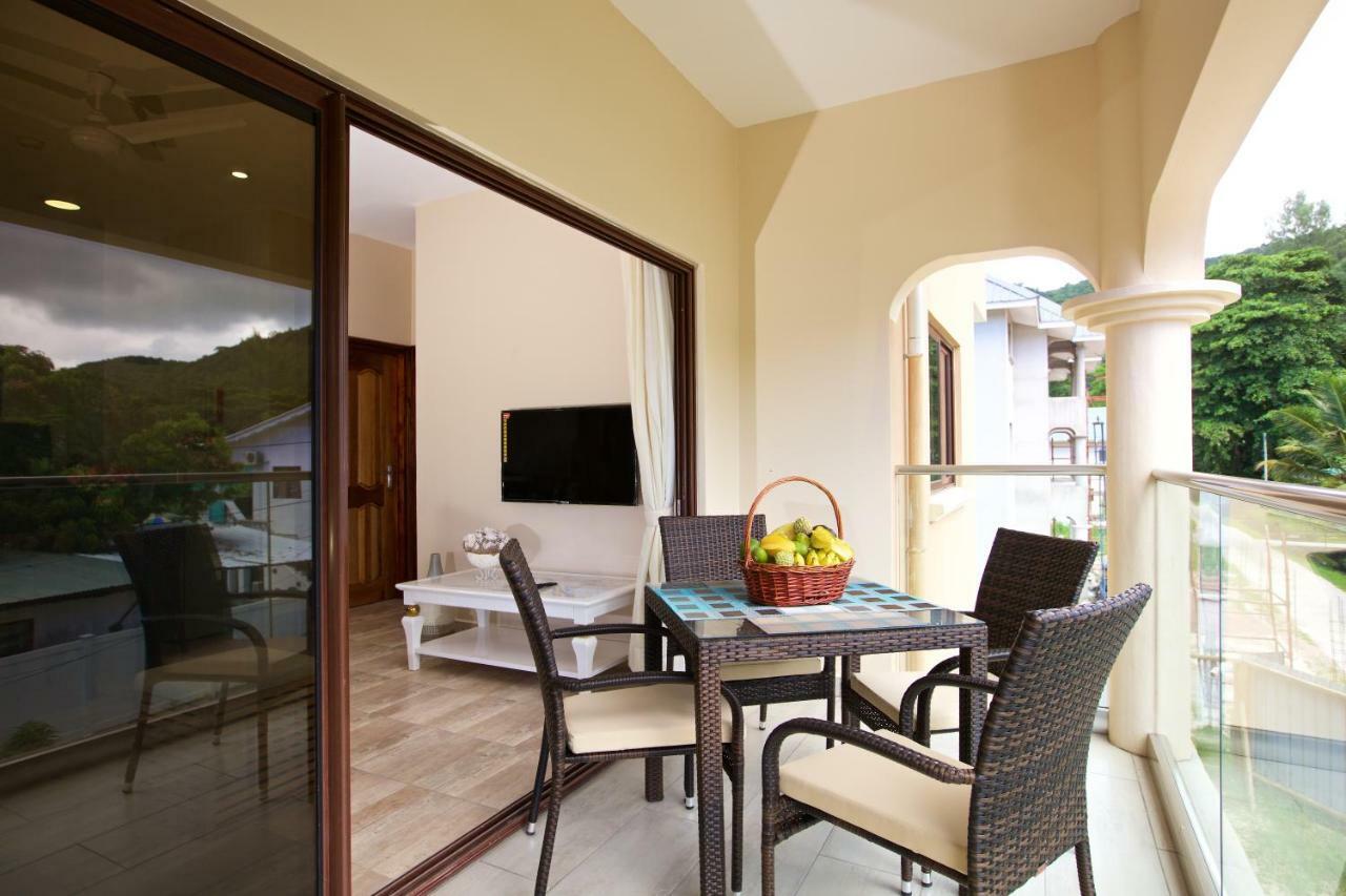 Stone Self Catering Apartment Grand Anse  Bagian luar foto
